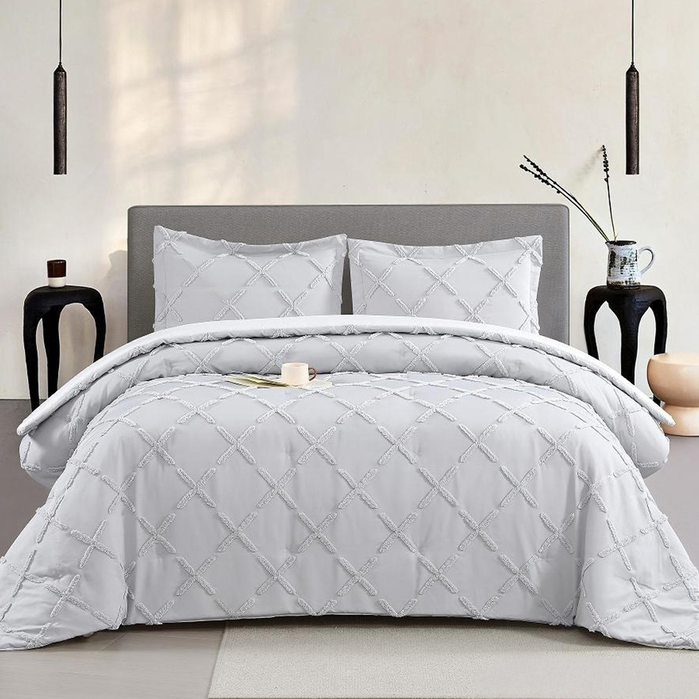 Set copripiumino con ricamo in ciniglia trapuntato con volant geometrico sereno, set di biancheria da letto