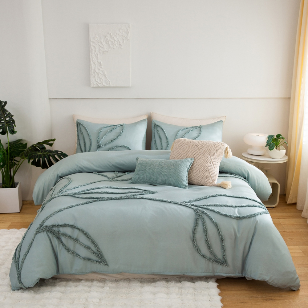 Set copripiumino ricamato in ciniglia trapuntata a foglia Sammy, set biancheria da letto