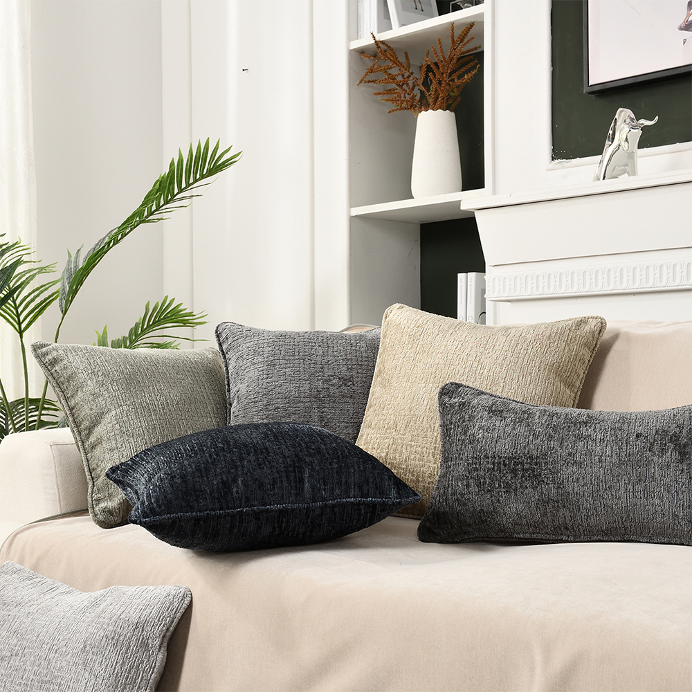 Cuscino decorativo in ciniglia di lusso con texture