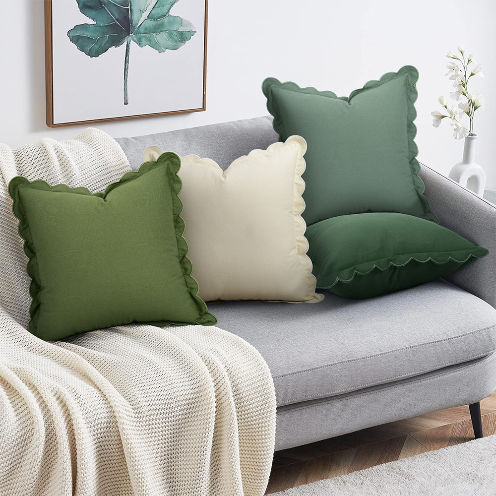 Cuscino decorativo con cuscino smerlato
